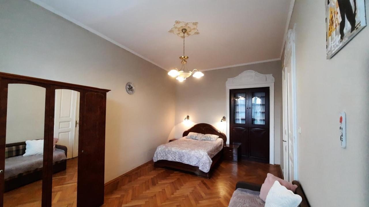Apartments City Lviv Luaran gambar